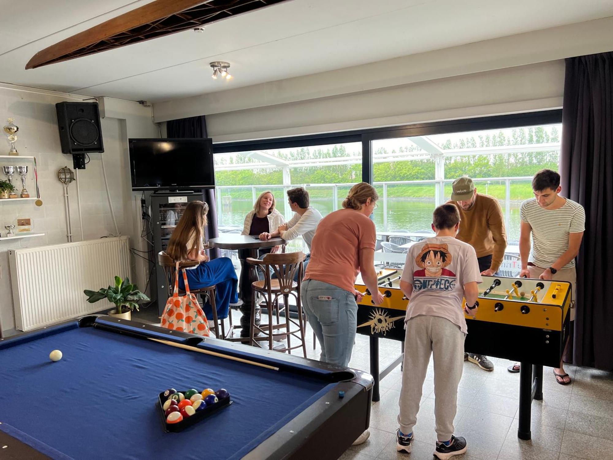 Herdersbrug Youth Hostel Brugge Bagian luar foto