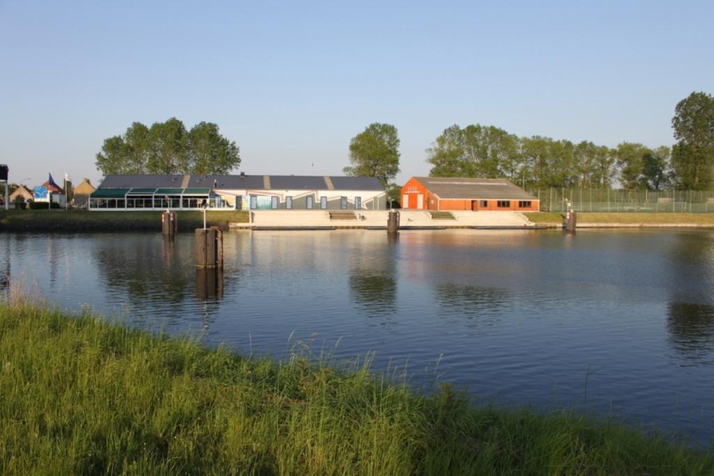 Herdersbrug Youth Hostel Brugge Bagian luar foto